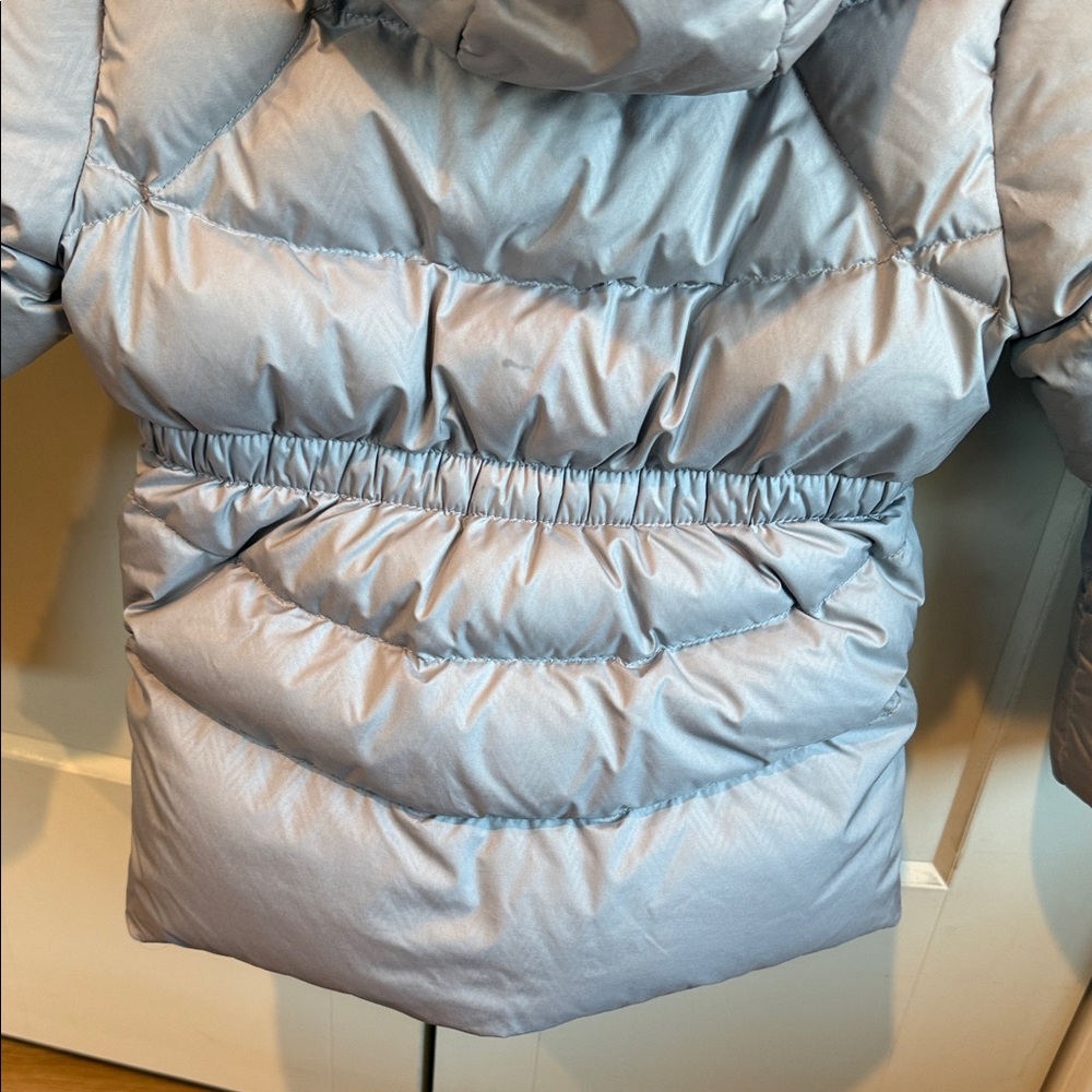 The North Face Kids Silver Puffer Jacket - Picture 8 of 8